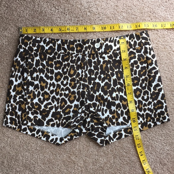 J Crew Short - Picture 3 of 7